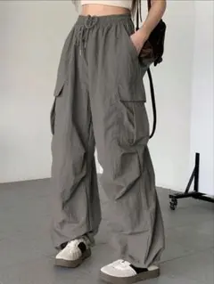 グレー　カーゴパンツ　SHEIN