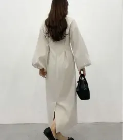 Louere ルエレ ウエストタックボリュームスリーブ ワンピース アイボリー