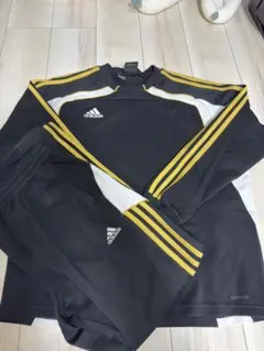 adidas ジャージ 上下セット 黒/白/黄