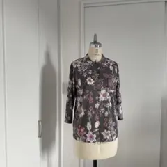 新品タグ付き 花柄七分袖トップス
