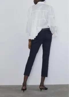 ザラ　紺ストレッチパンツ