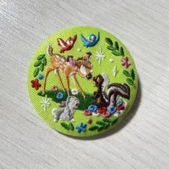 ディズニーキャラクターズ 刺繍缶バッジ2 バンビ