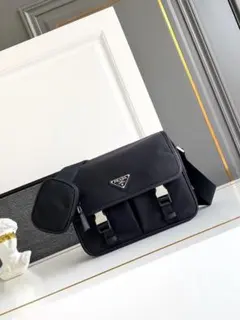PRADA ショルダーバッグ