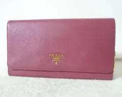 良品　プラダ　サフィアーノレザー　財布　チェーン　斜め掛け　ショルダーバッグ