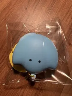 ★新品　つぶらな瞳の水族館　やわらかスクイーズ　えい　マスコットキーホルダー