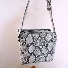 TORNADO MART バッグ パイソン 蛇柄 00s archive y2k TORNADO MART バッグ パイソン 蛇柄 00s archive y2k