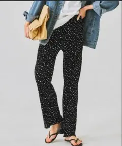 coca ドットプリーツゆるレギンスパンツ