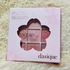 【新品】dasique デイジーク　ロマンチックブロッサム　アイシャドウパレット