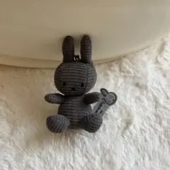 Miffy キーチェーン ぬいぐるみ グレー