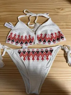 aerie 刺繍ビキニ　sサイズ　海外