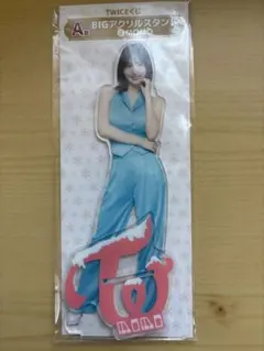 【お値下げ】TWICEくじ　BIGアクリルスタンド　MOMO