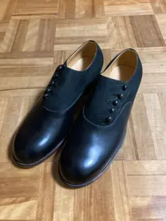forme Button Up Shoesのサムネイル