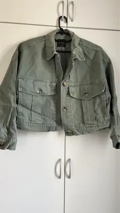 ZARA ミニタリーショートジャケット