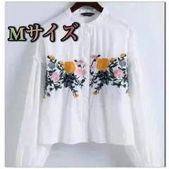 【大人気】刺繍花柄フリルブラウス Mサイズ