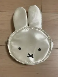 ミッフィー　フェイス　ポーチ　白