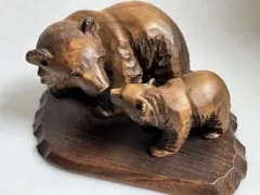 親子クマの木彫り置き物