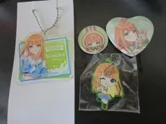 紫雲清夏 缶バッジ Chugai Grace Cafe 学マス コラボ - メルカリ
