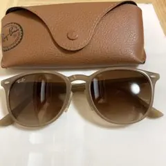 【人気の型】Ray-Ban ベージュ ラウンド型 サングラス
