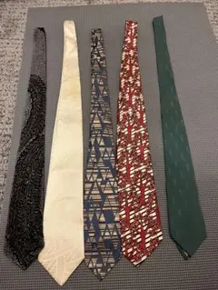 ネクタイセット 5本 イブサンローラン他4本