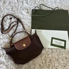 Item thumbnail for item 592f5c3e-16b3-46ab-aa86-a4d1c3f1c9dd