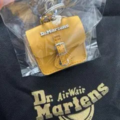 ドクターマーチン　ポーチキーリング　イエロー