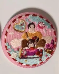 ディズニー 刺繍缶バッジ おしゃれキャット シュガー・ラッシュ