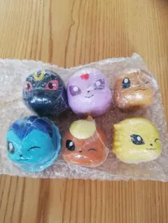 カプキャラ　コンプ　ブラッキー　エーフィ　シャワーズ　ブースター　サンダース