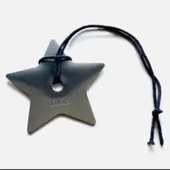 Dior 星型チャーム シルバー