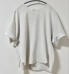 ドレープtブラウス