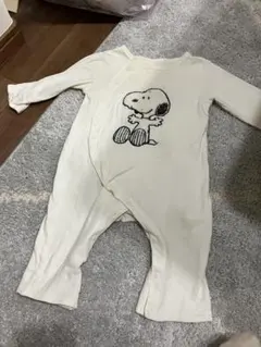 スヌーピー ロンパース 白〜クリーム色