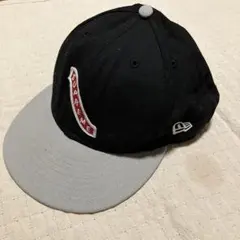 ニューエラ Supremeコラボ ベースボールキャップ 黒/グレー