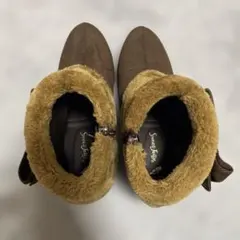 美品　ブラウンファー付きスエードブーツ 22センチ　茶色　ブラウン