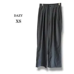 美品【DAZY】SHEIN ハイウエストストレートスラックス　タック　グレー