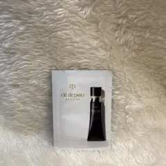 クレ・ド・ポーボーテ タンクレームエクラn オークル10 サンプル