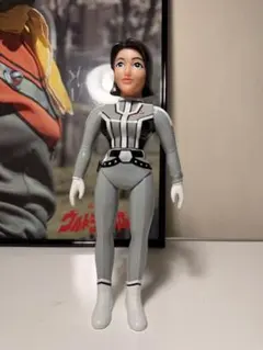 マーミット 友里アンヌ隊員 2001 ソフビ ひし美ゆり子 本人直筆サイン M1号 ウルトラセブン 友里アンヌ隊員 ソフビ ひし美ゆり子 直筆サイン