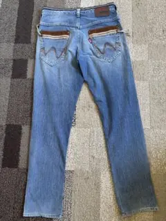 Item thumbnail for item abf733b0-ab34-4625-ac29-0f03dff27537