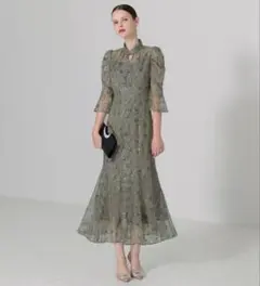 Leja スパンコール花柄刺繍ソフトパフスリーブマーメイドラインドレス