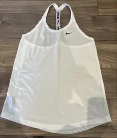 Nike ホワイト タンクトップ