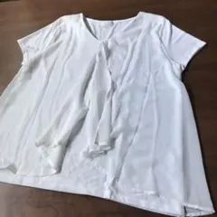 21 . トップス フロントシフォンカットソー ブラウス