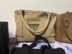 GUESS トートバッグ ハンドバッグ