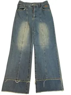 フリンジカットオフセミフレアデニムパンツ