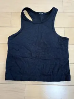 lululemon 黒リブ編みタンクトップ