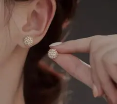 新品⭐️ゴールド パール クリスタル ピアス