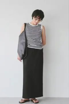 北欧暮らしの道具店／すっきり見えインタックのワイドデニム