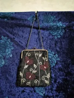 Item thumbnail for item 86086cbd-045c-46f6-b48d-72caa60844cb