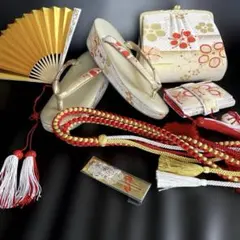 ７歳赤と金の花柄 和小物セット　草履　バック　ハコセコ