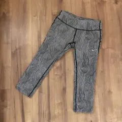 NIKE レディース DRI-FIT レギンス／総柄 ブラック M