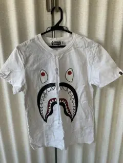 A・BATHING APE(アベイシングエイプ)サメ口＆トラ模様 半袖Tシャツのサムネイル