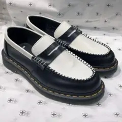 Dr. Martens ブラック/ホワイト ローファー