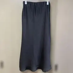 GLOBAL WORK ›サテンストレッチフレアスカート　レギュラー丈チャコール